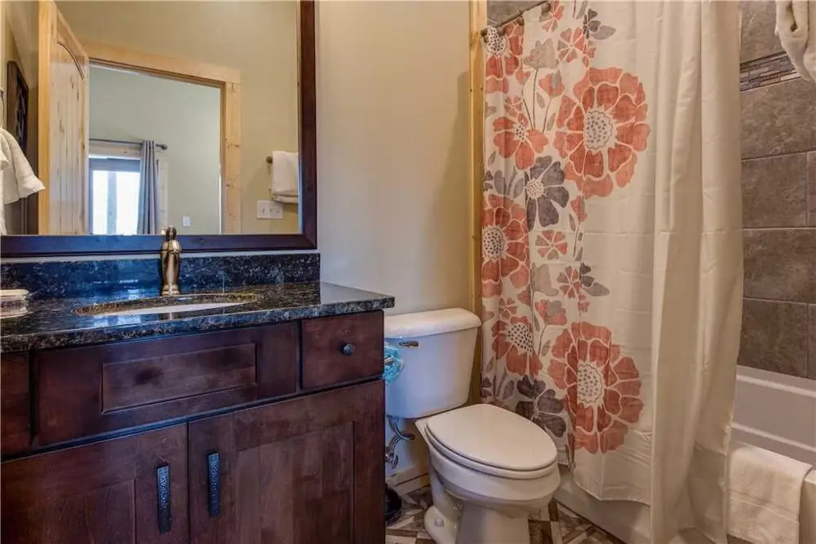 Hello Smokys - Two Bedroom Cabin