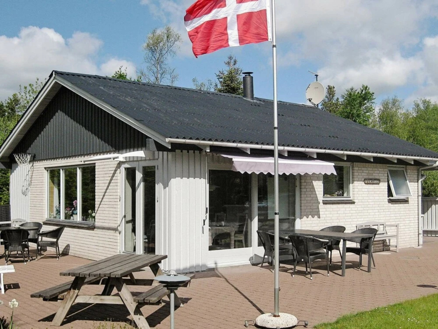 Scenic Holiday Home in Thyholm Near Sea