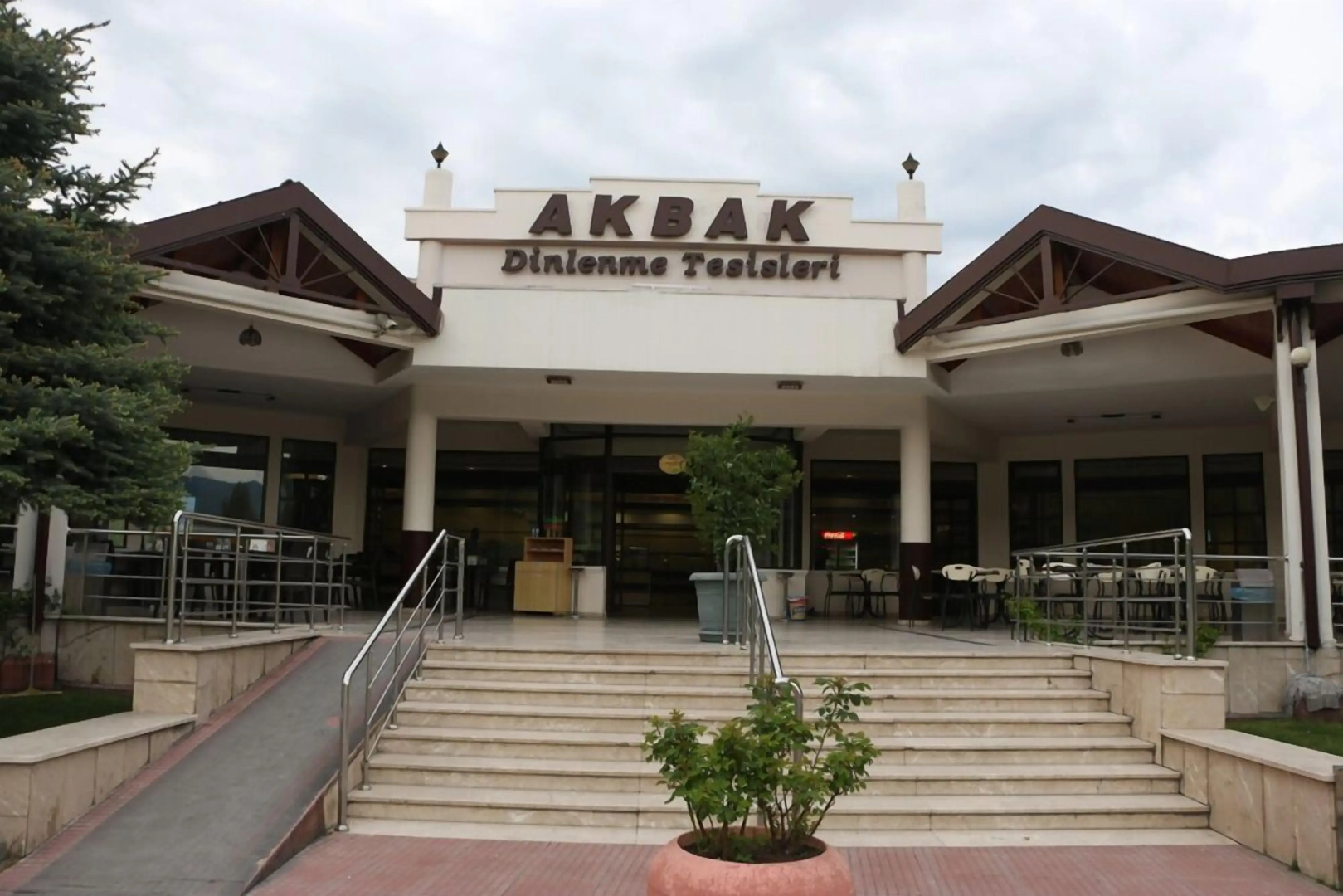 Akbak Hotel