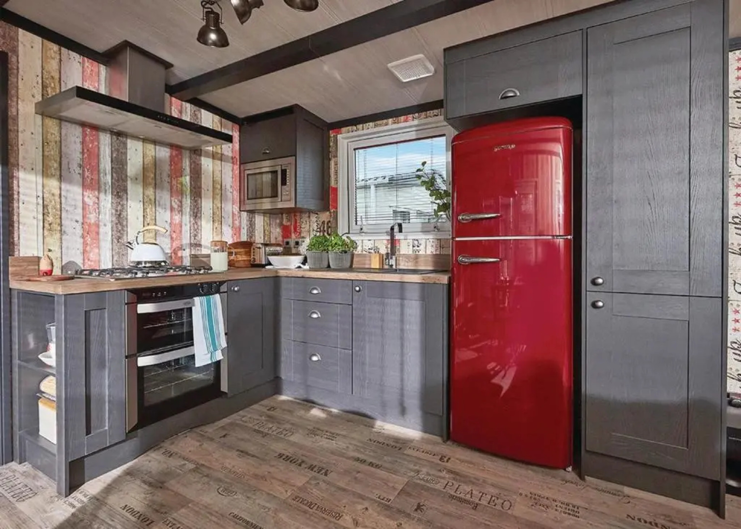 Tattershall Lakes Country Park