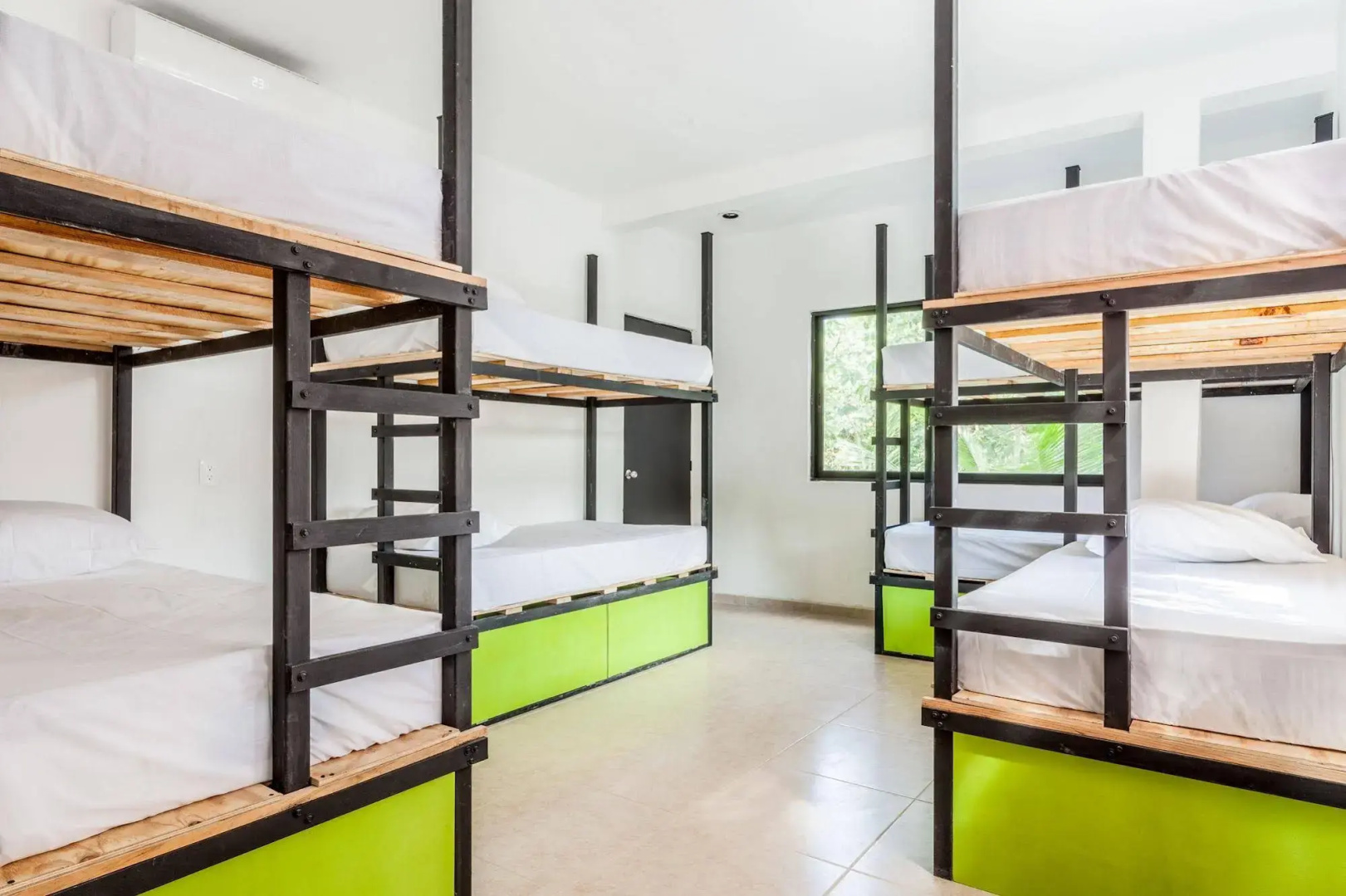 Che Tulum Hostel & Bar
