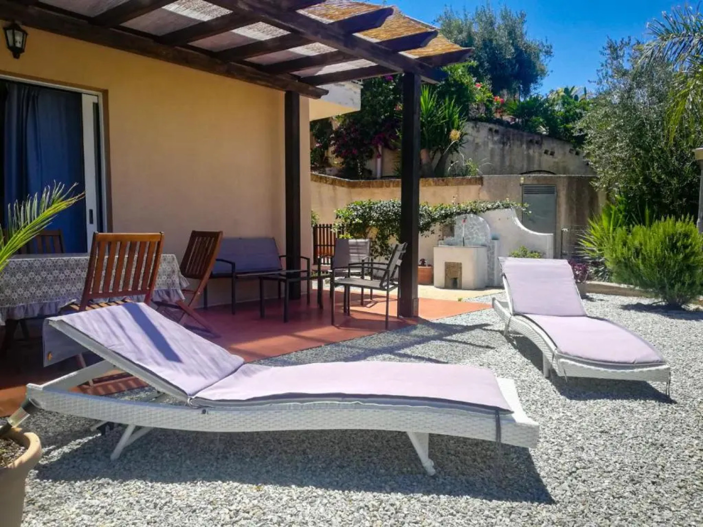 Apollo e Dafne near Tropea