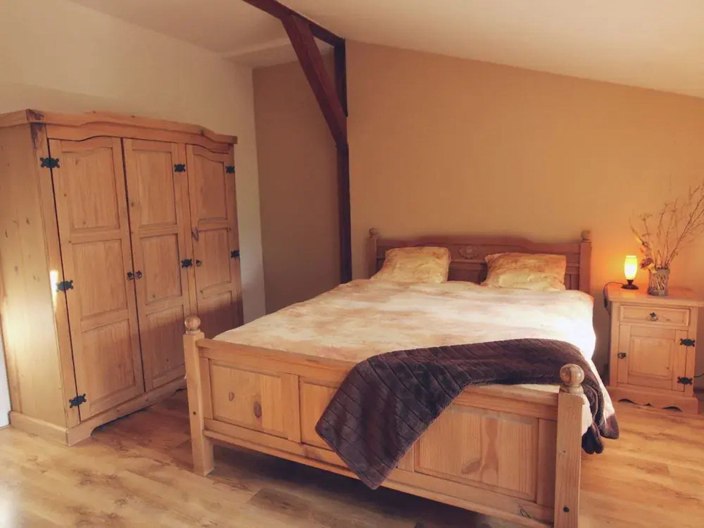 Authentic Farmhouse in Bozanov With Private Garden