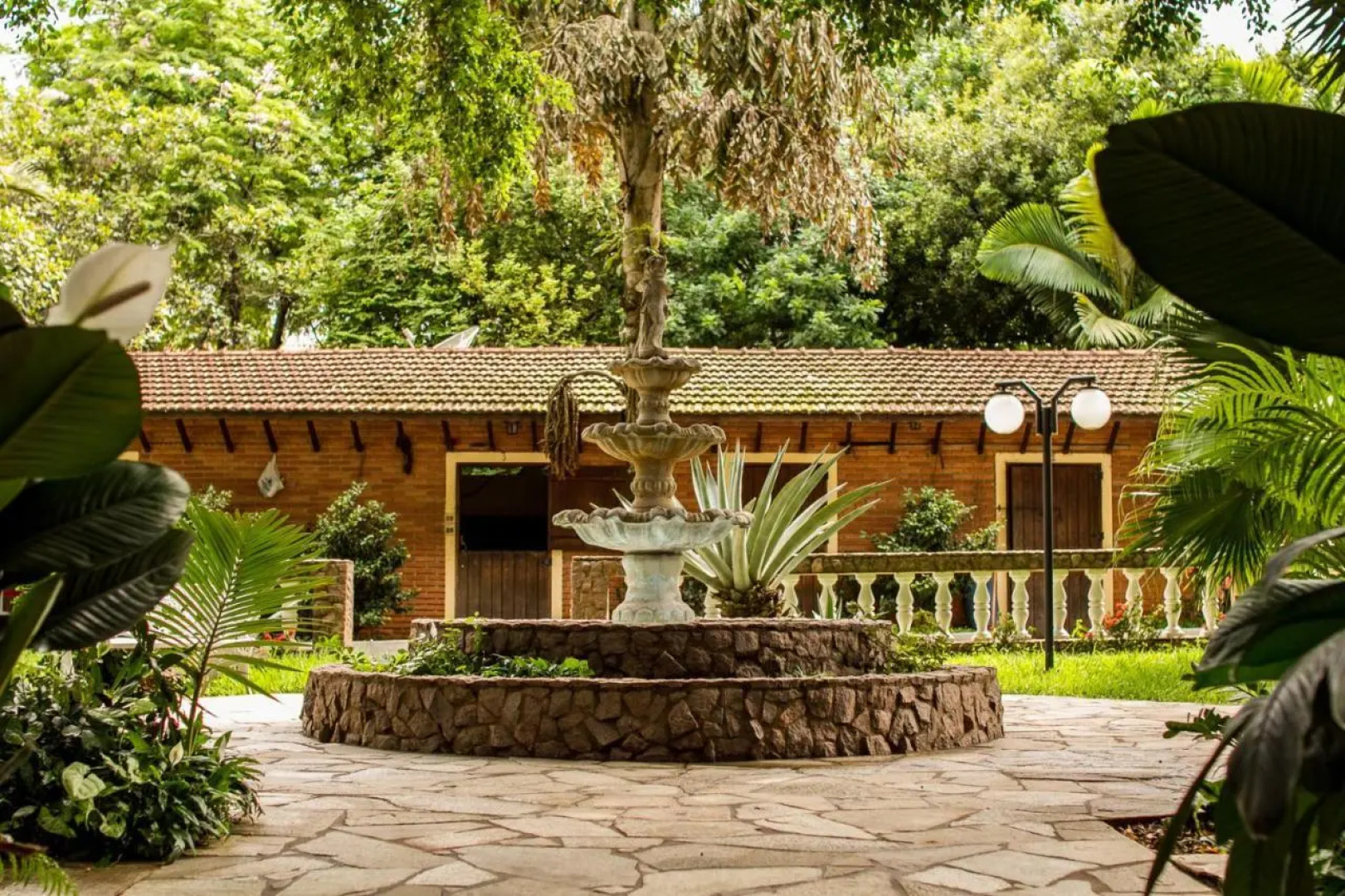 Hotel e Pousada Recanto do Rio Pardo