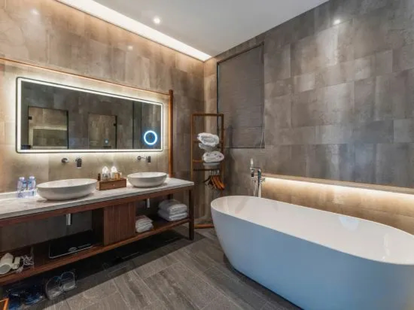 Pure Land Hotspring Resort