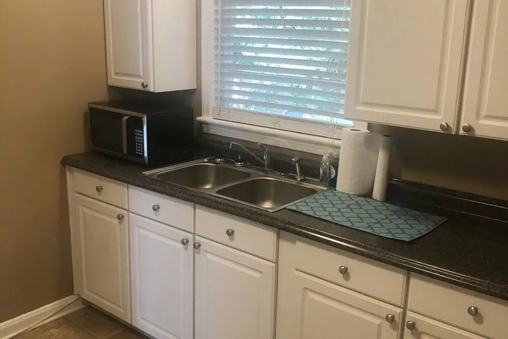 Comfortable 2 Bedroom Close to Waycross Downtown