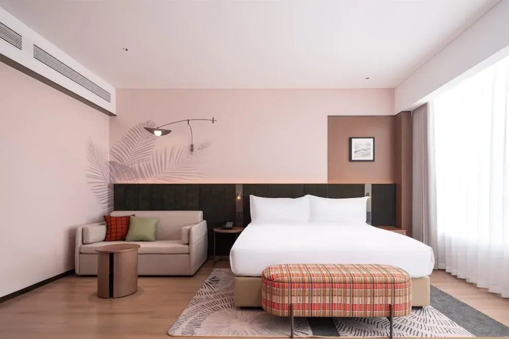 Hilton Garden Inn Xinyang East Railway Station