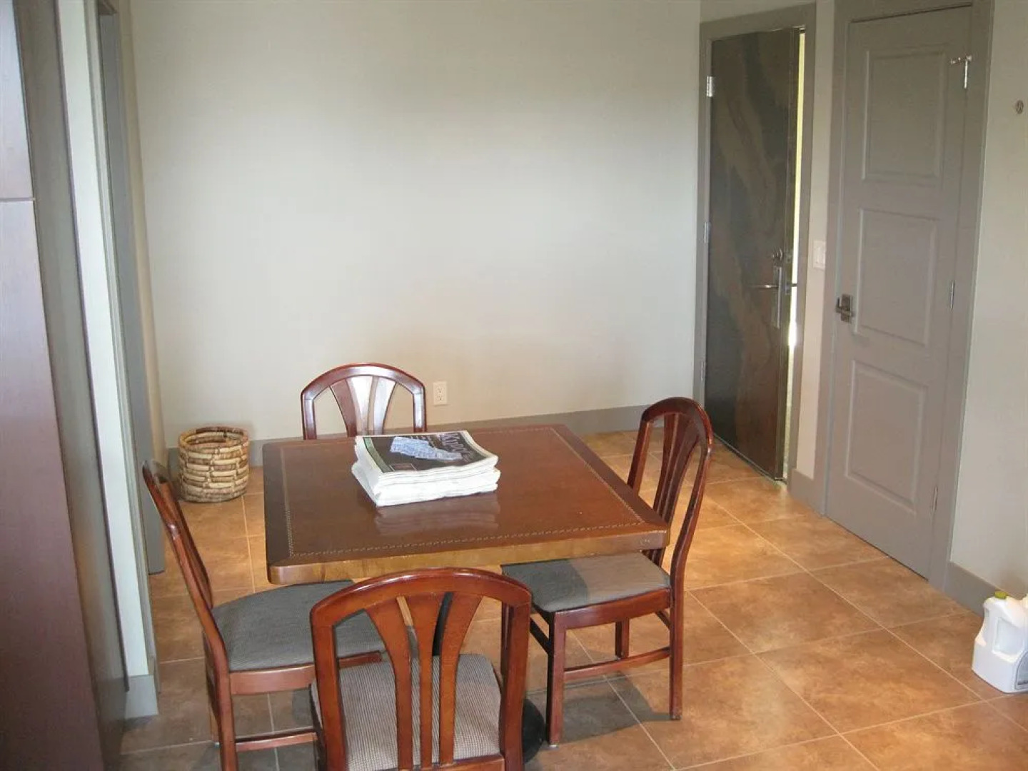 Picazzos Loft in the View Plaza