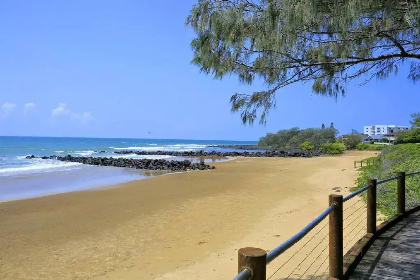 Ground Floor Luxury Oceanfront Apartment
