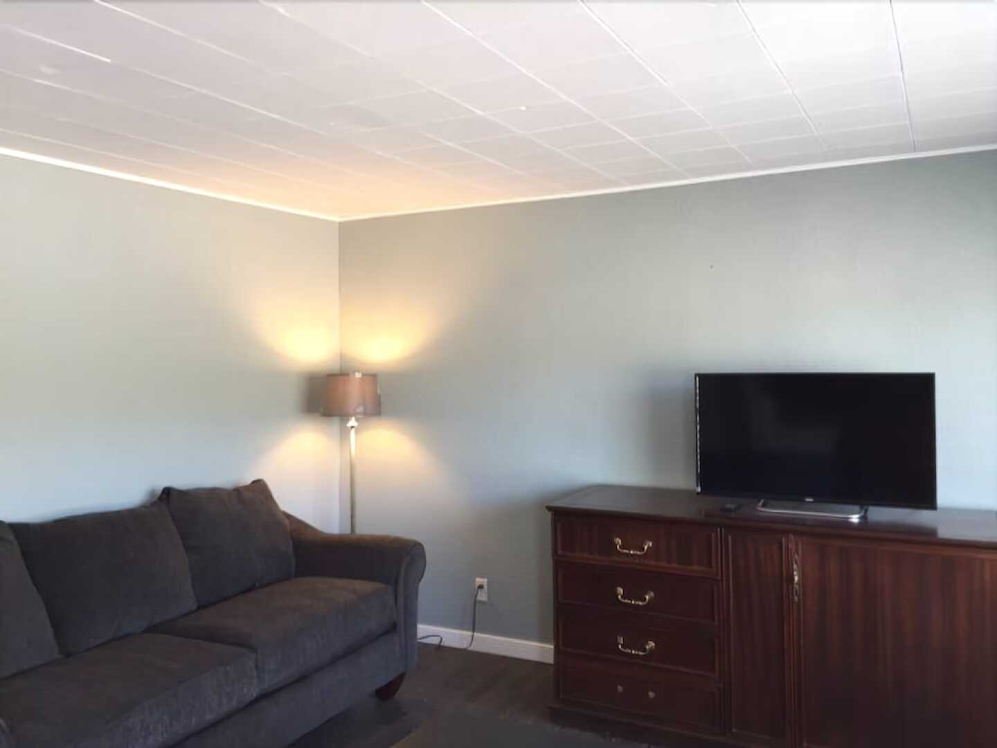 Peace River Inn & Suites