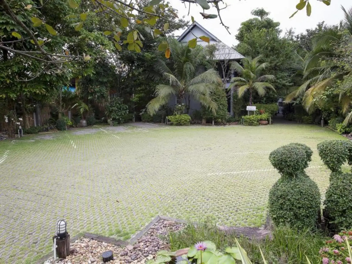 Bannsuanmaeklong Resort