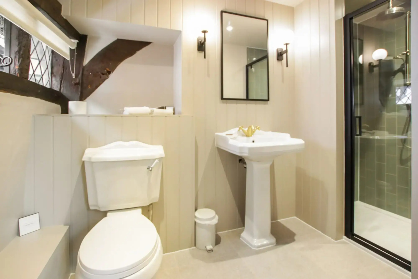 The Kings Arms Hotel