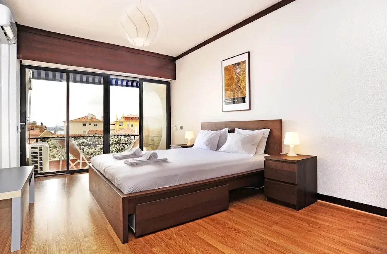 Sunset Balcony Apartment