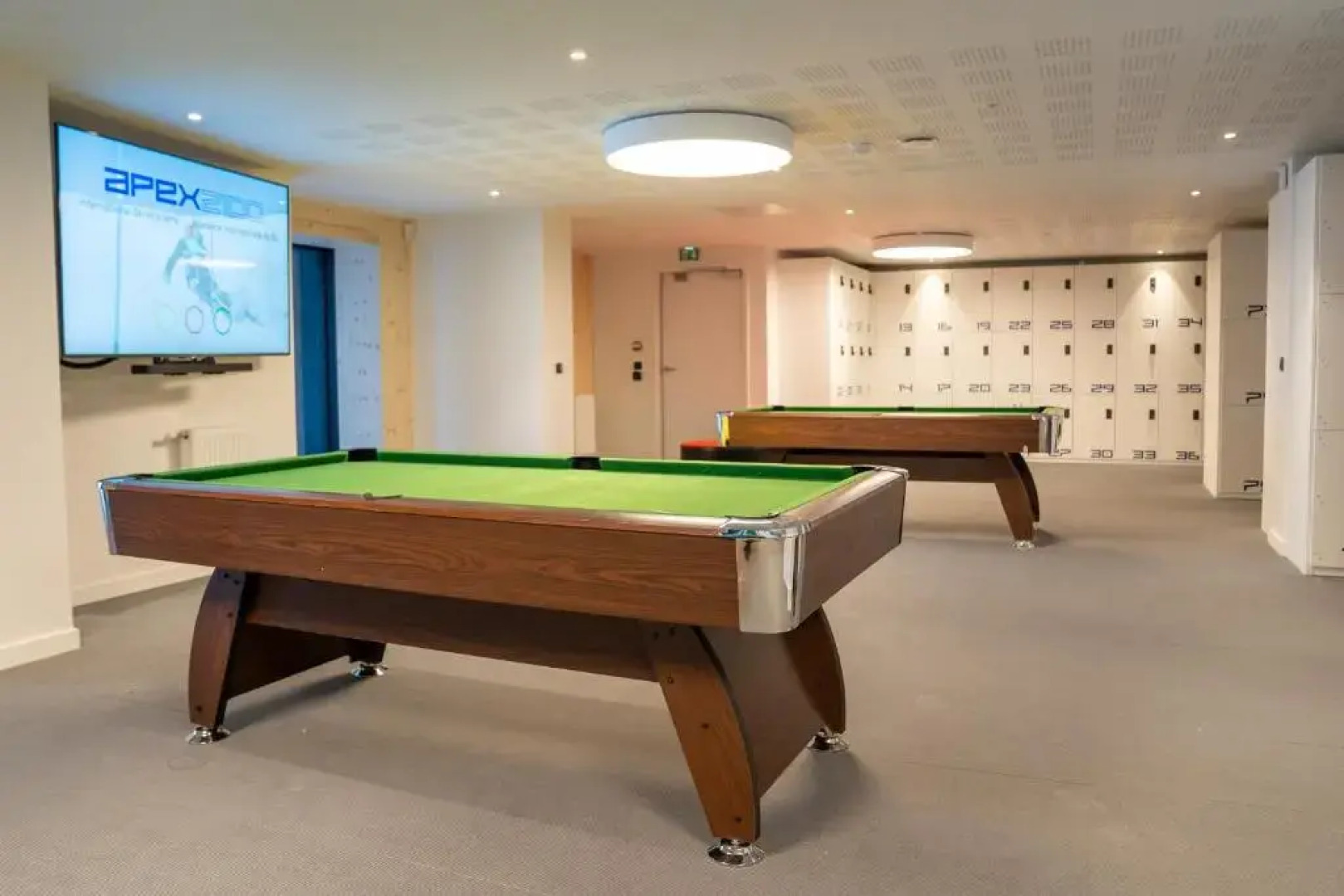 Apex2100 International Ski Academy Tignes