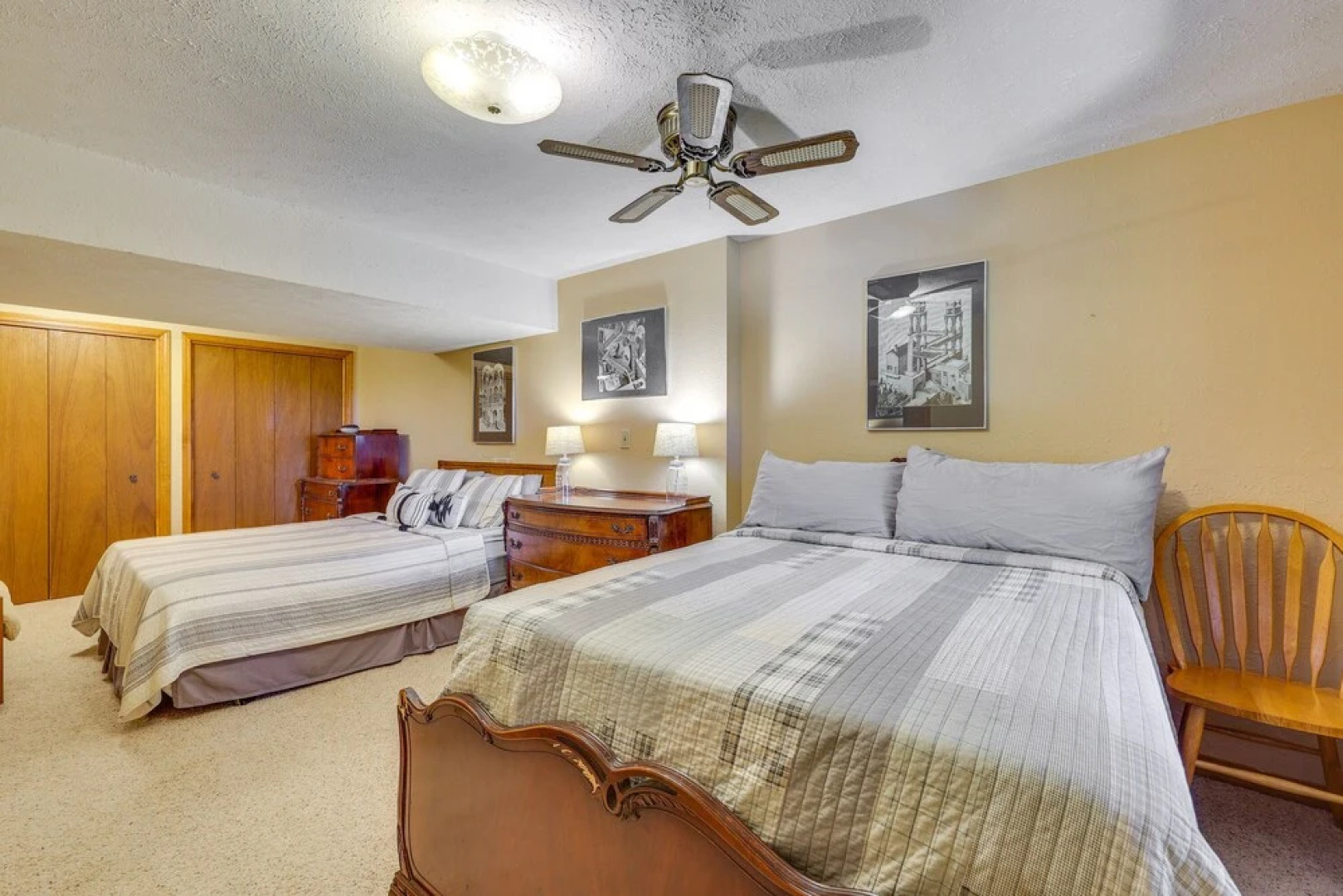 Ozark Mountain View Retreat w/ Hot Tub!