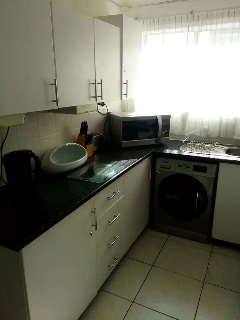 186 The Beach Club Hermanus