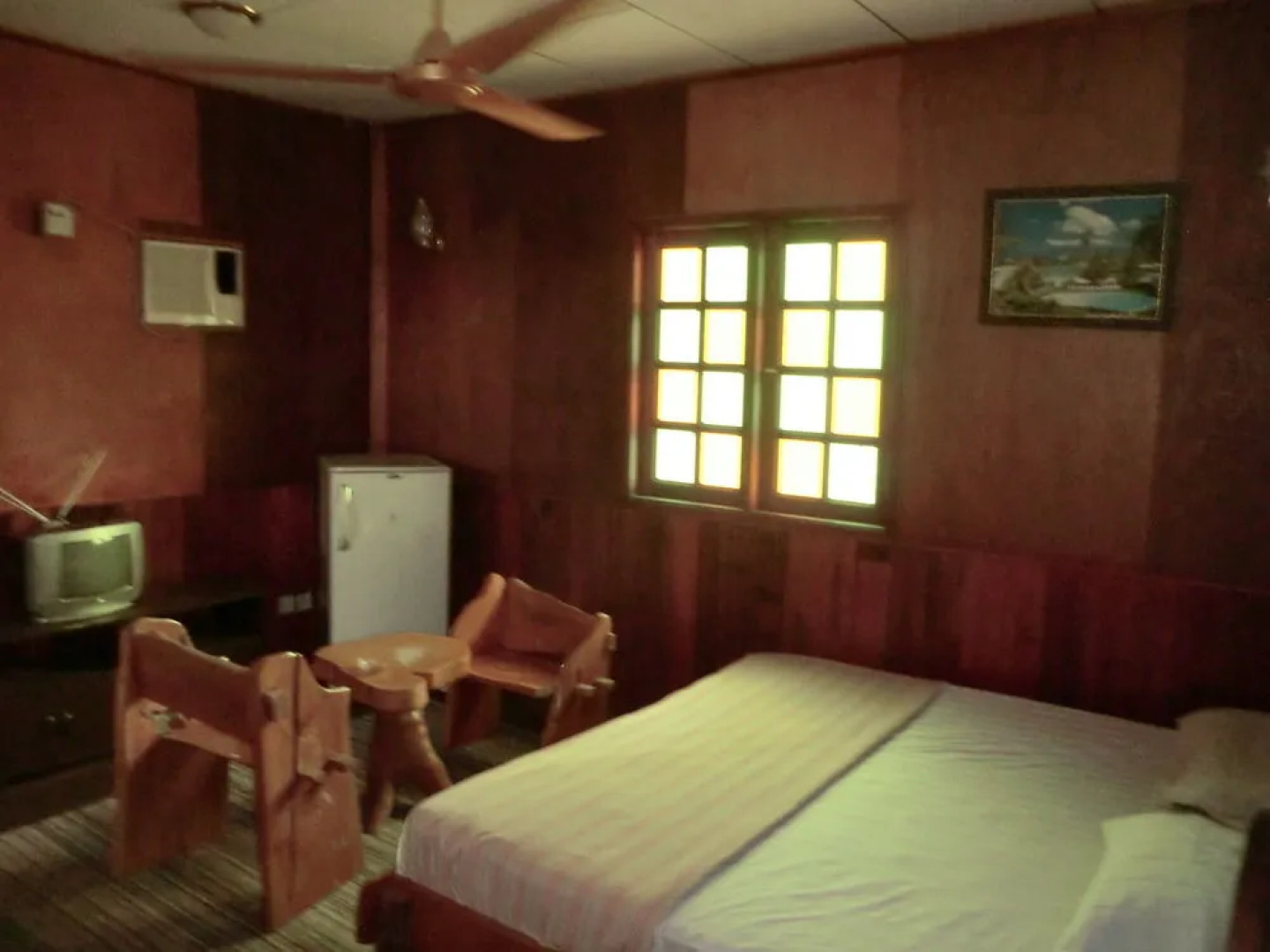 Riverside Beach Chalet