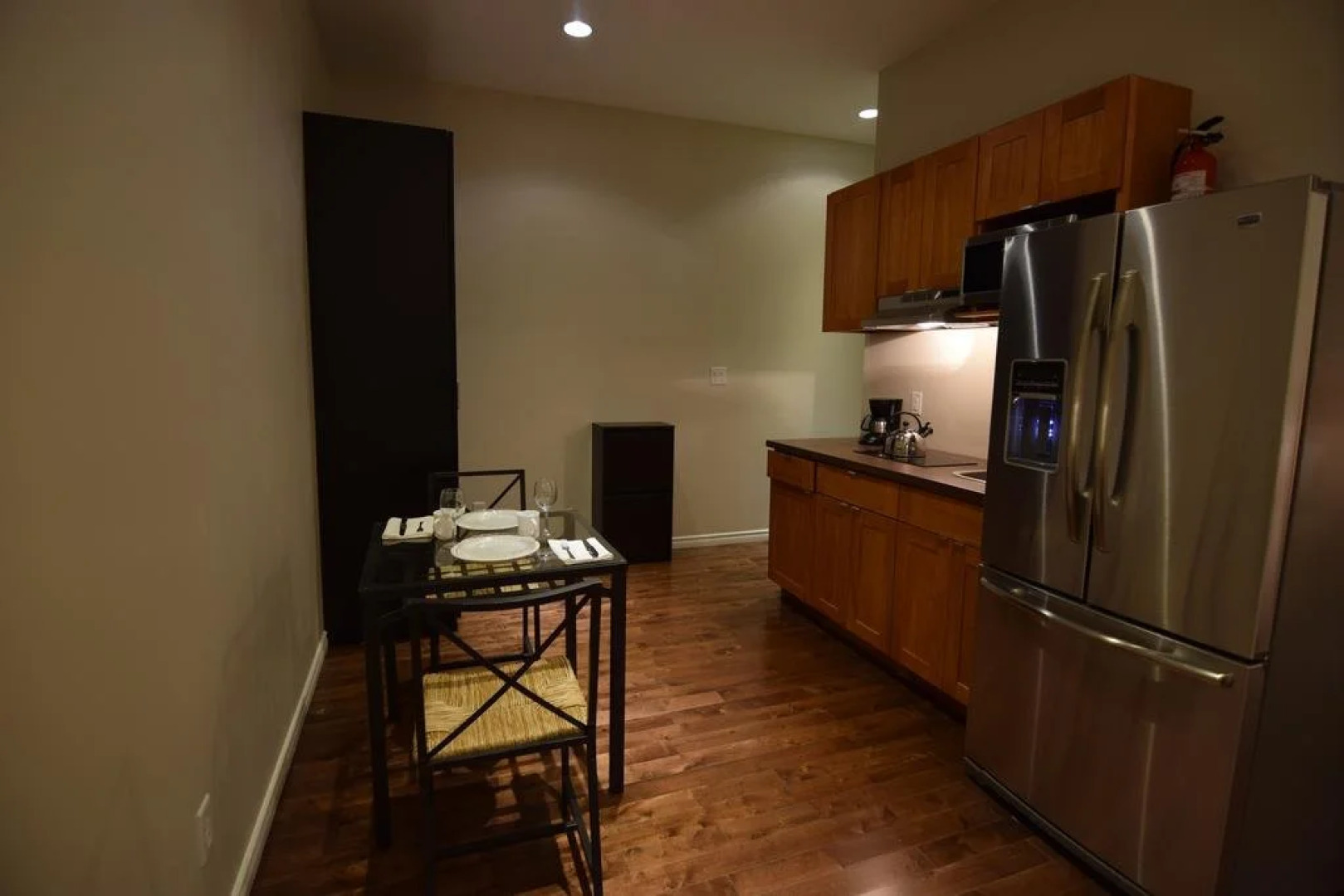 The Lion Inn & Suites