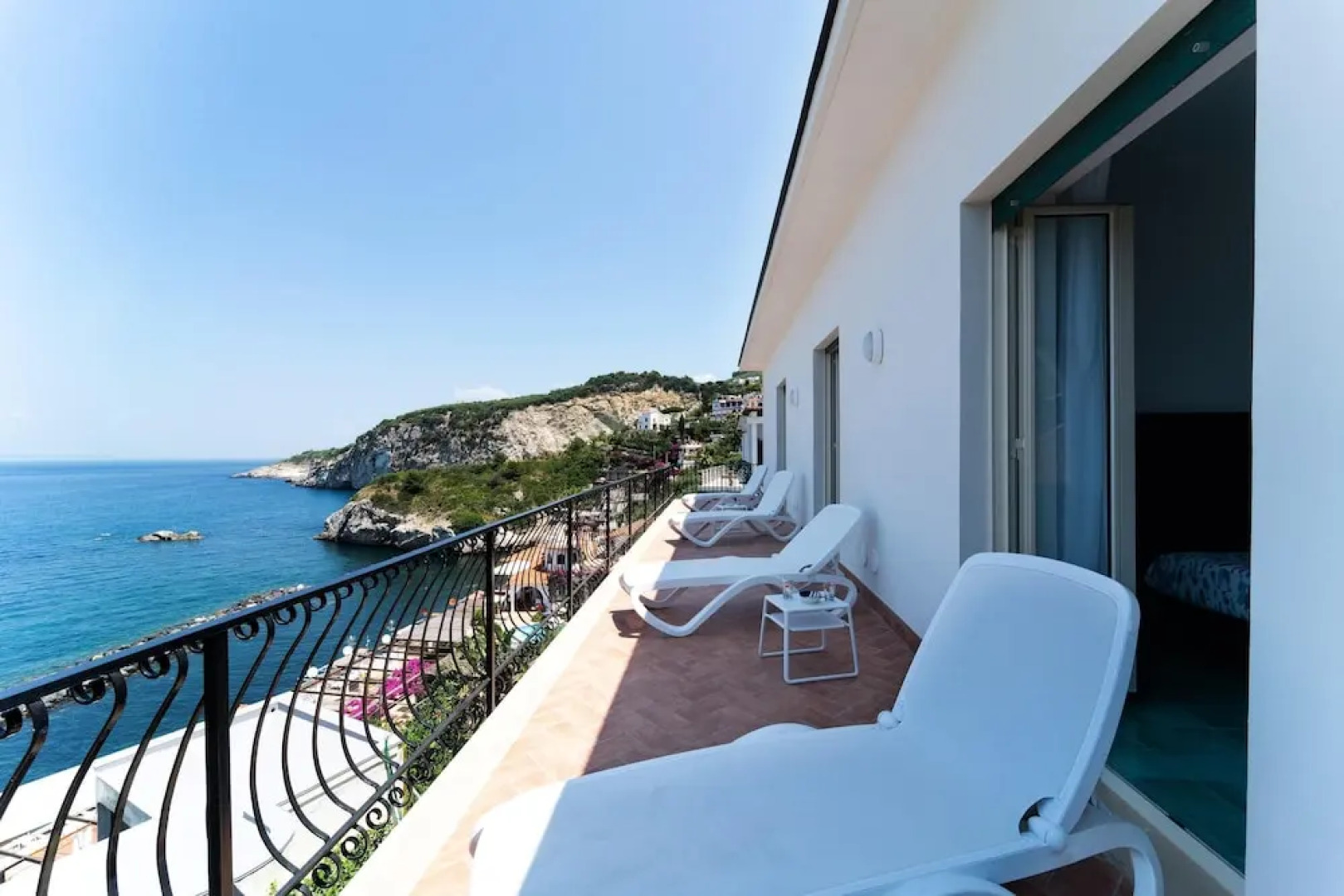 House with 4 Bedrooms in Villazzano Ii, with Wonderful Sea View, Furnished Terrace And Wifi - 500 M From the Beach