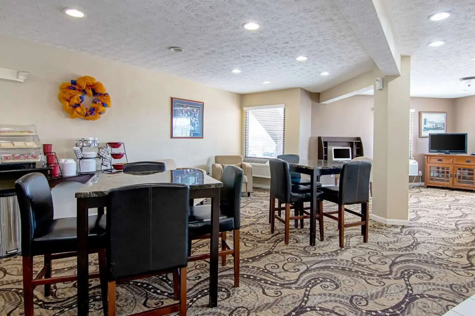 Auburn Lodge Near University