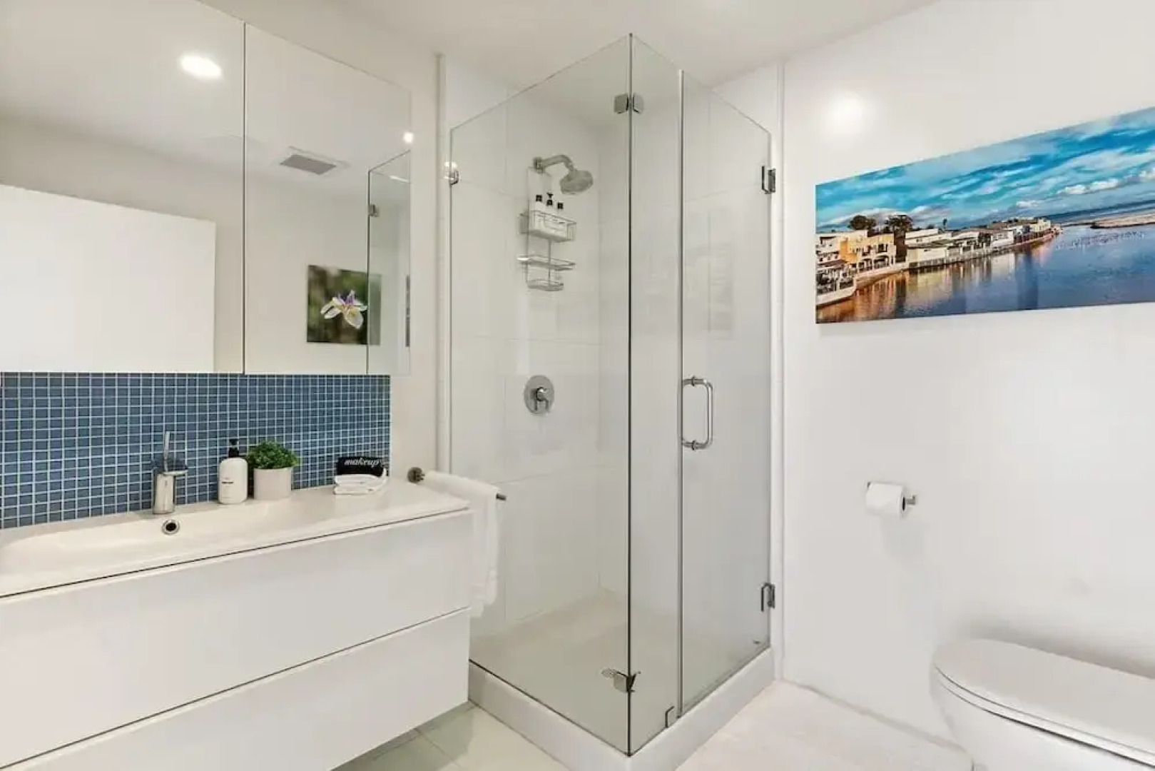 @ Marbella Lane - Cozy and Eccentric Design Home