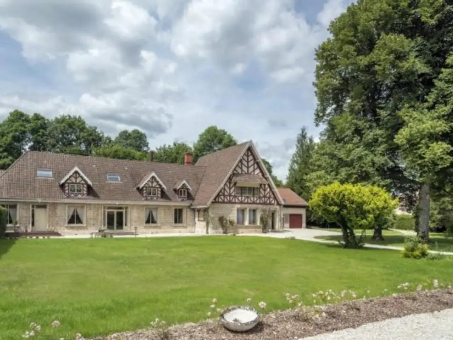 Gîte Thillombois, 6 pièces, 12 personnes - FR-1-585-38