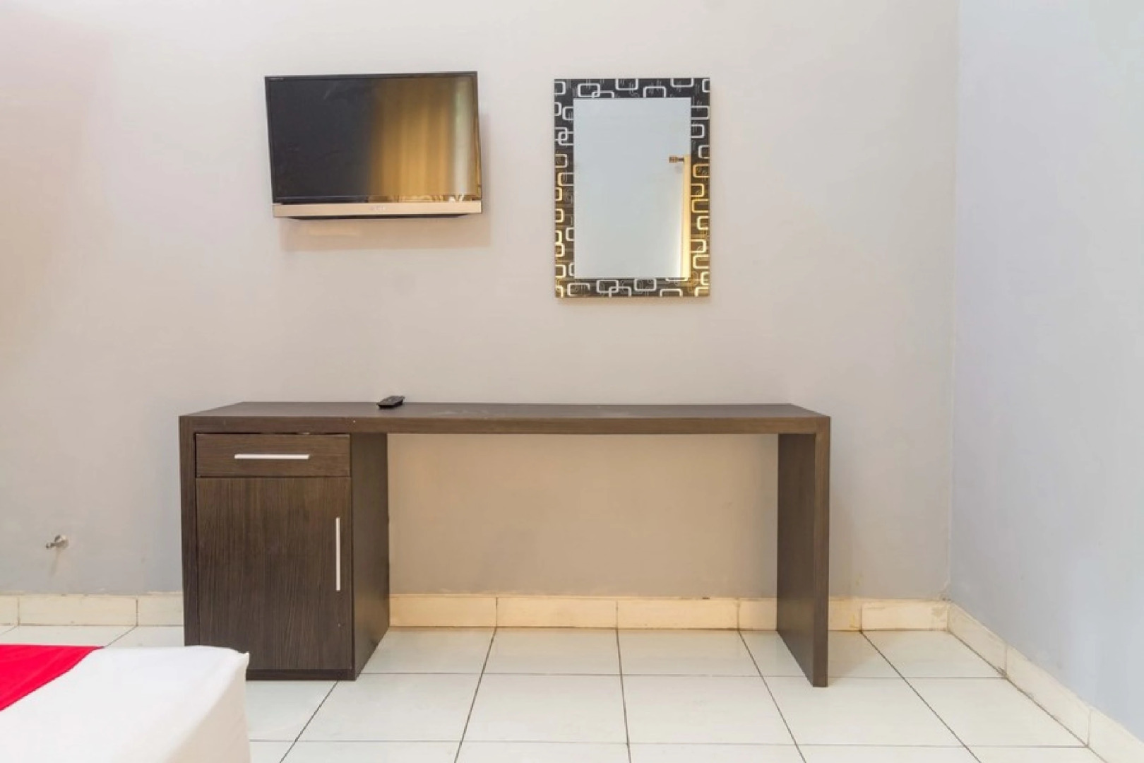 RedDoorz near Kebun Raya Bogor