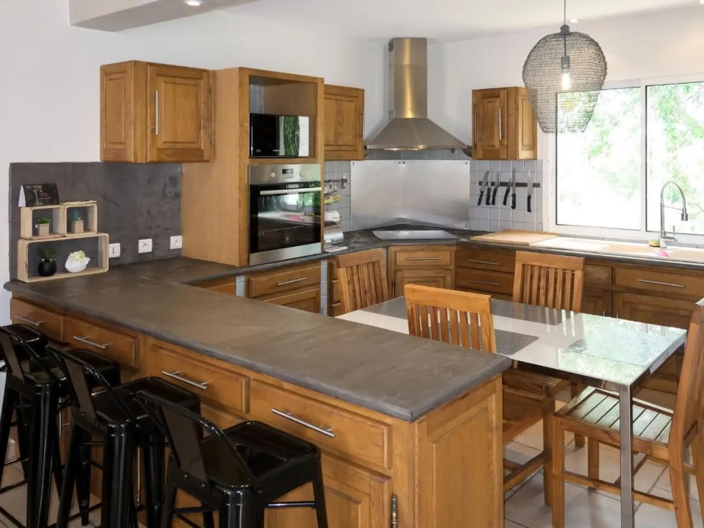 Holiday Home Côté Sud - BZS165