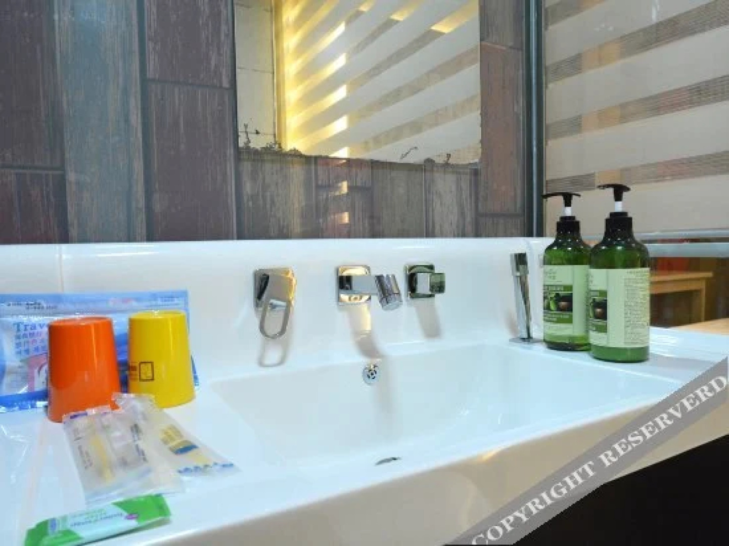 Yuansu Fengshang Hotel