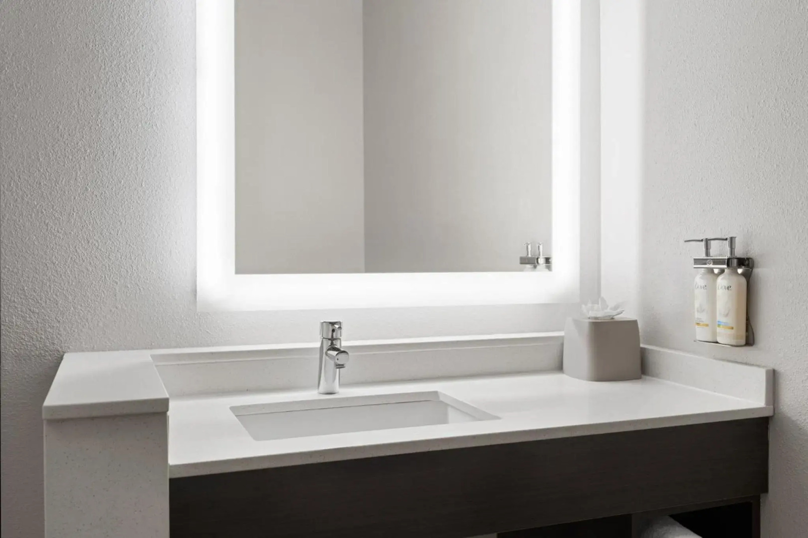 Holiday Inn Express St. Petersburg North (I-275) by IHG