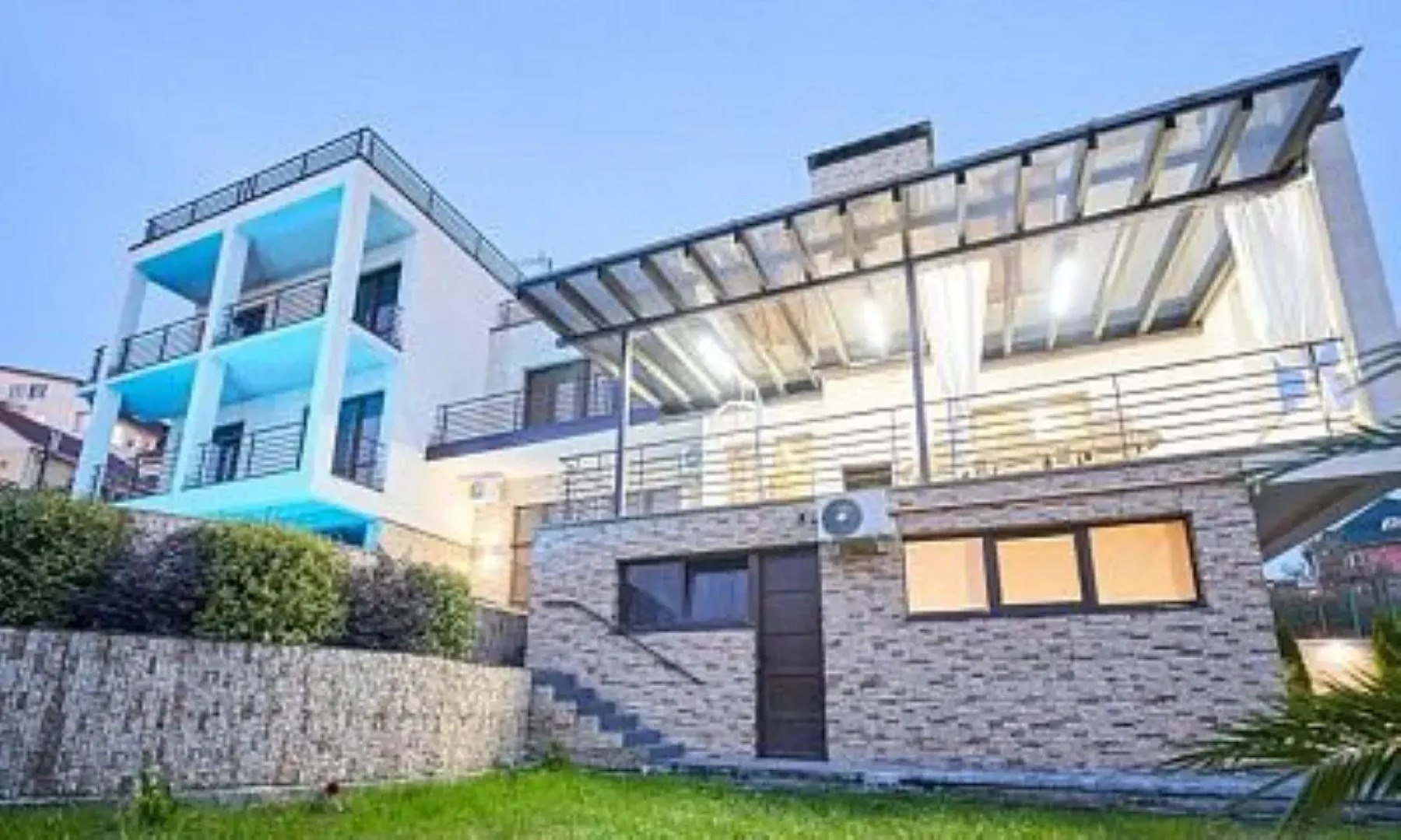 Вилла на Орбитовской