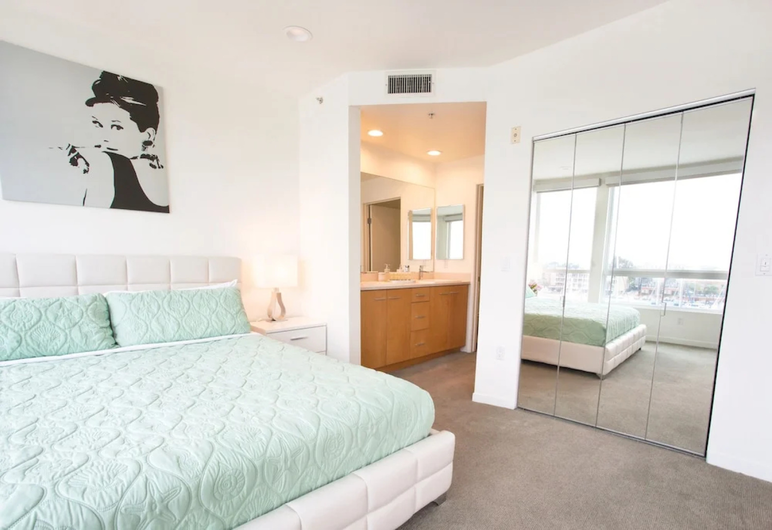 Waterfront Suites At Marina Del Rey