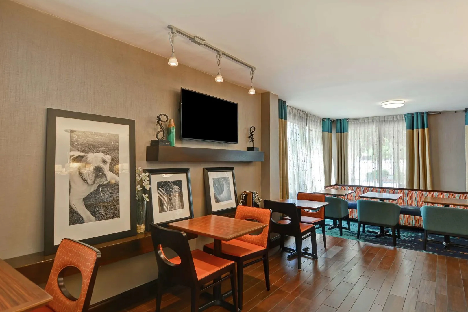 Hampton Inn Columbia-I-26 Airport