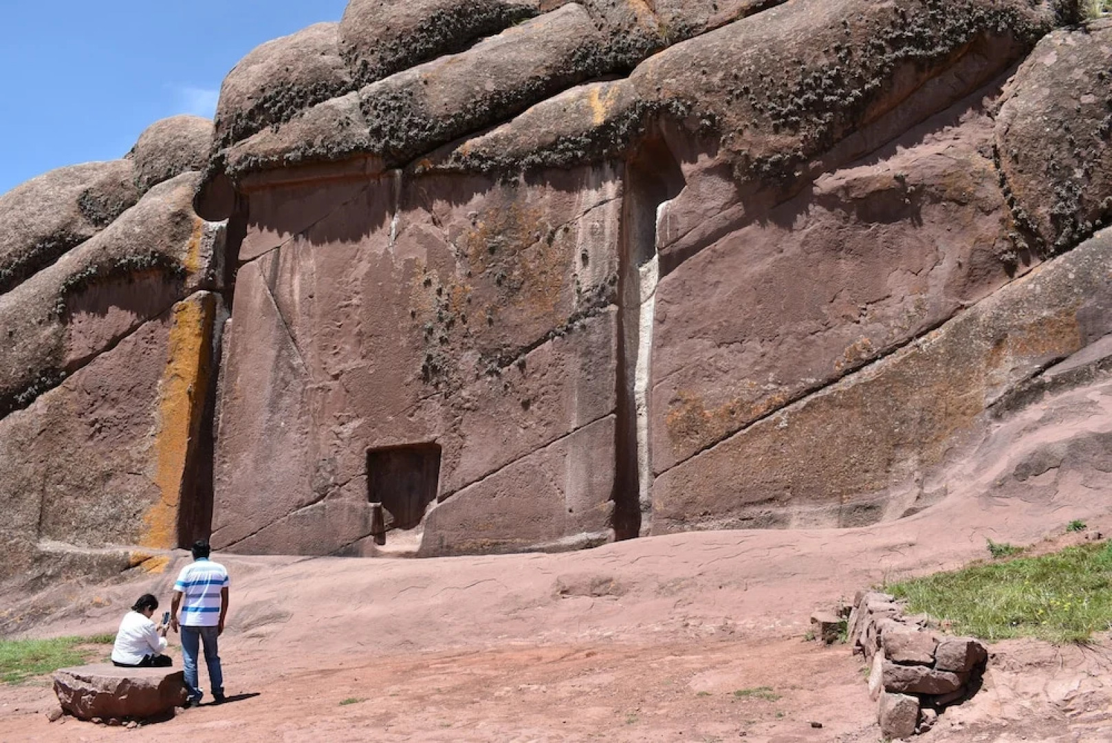 Colonial Plaza Hotel