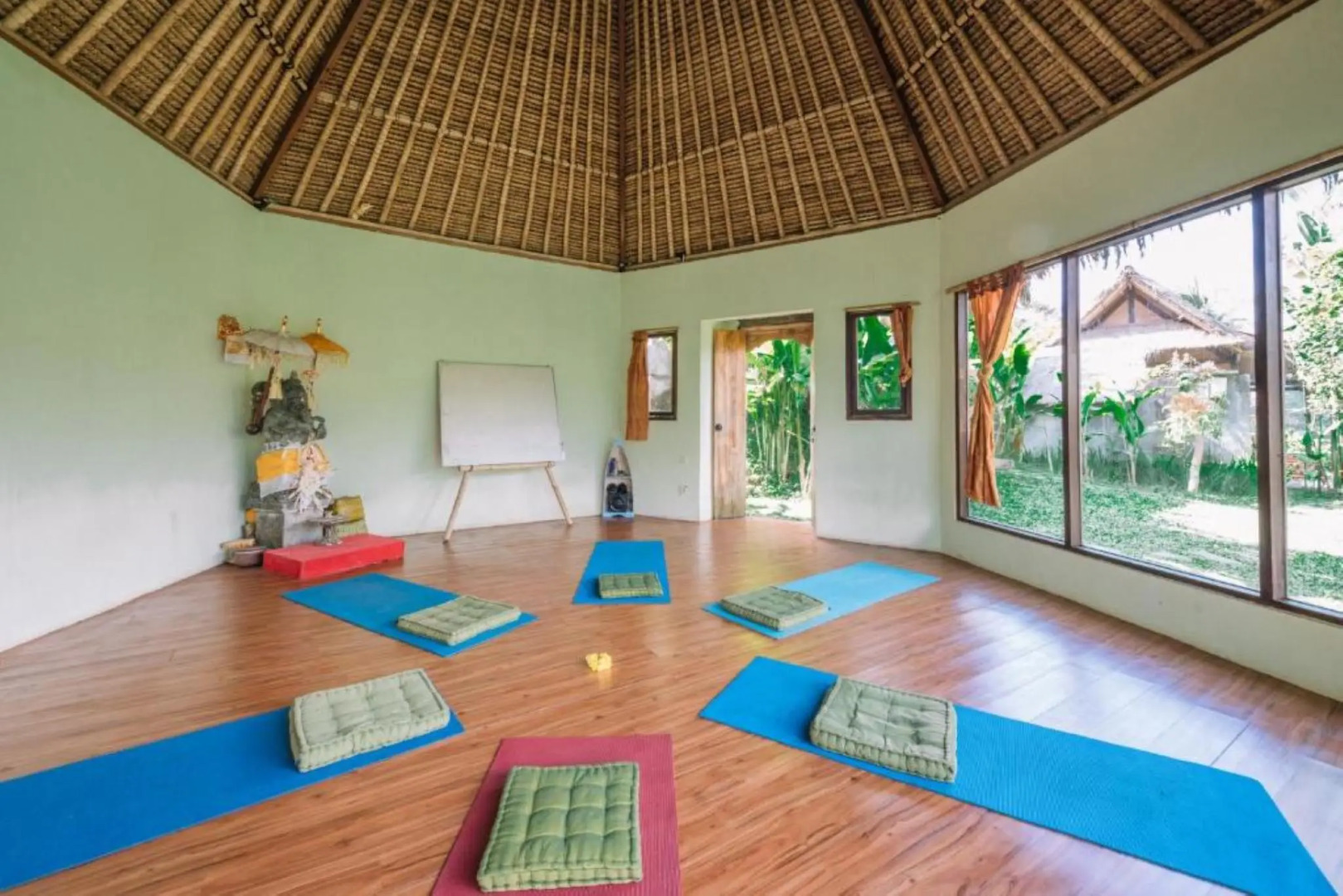 Bersila La Maison Du Bonheur