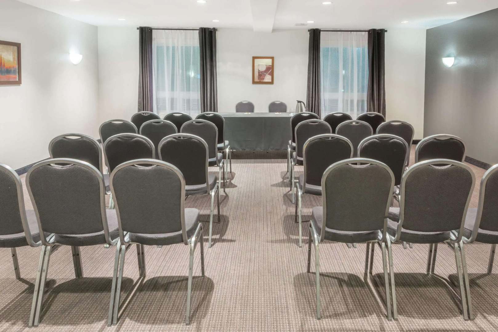 Super 8 by Wyndham Quebec City