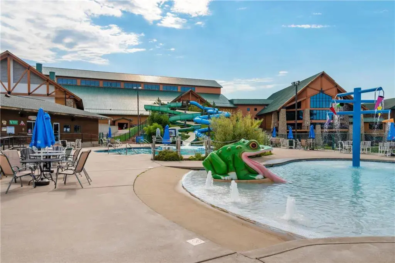 Three Bears Waterpark Resort Near Tomah, Ascend Collection Hotel