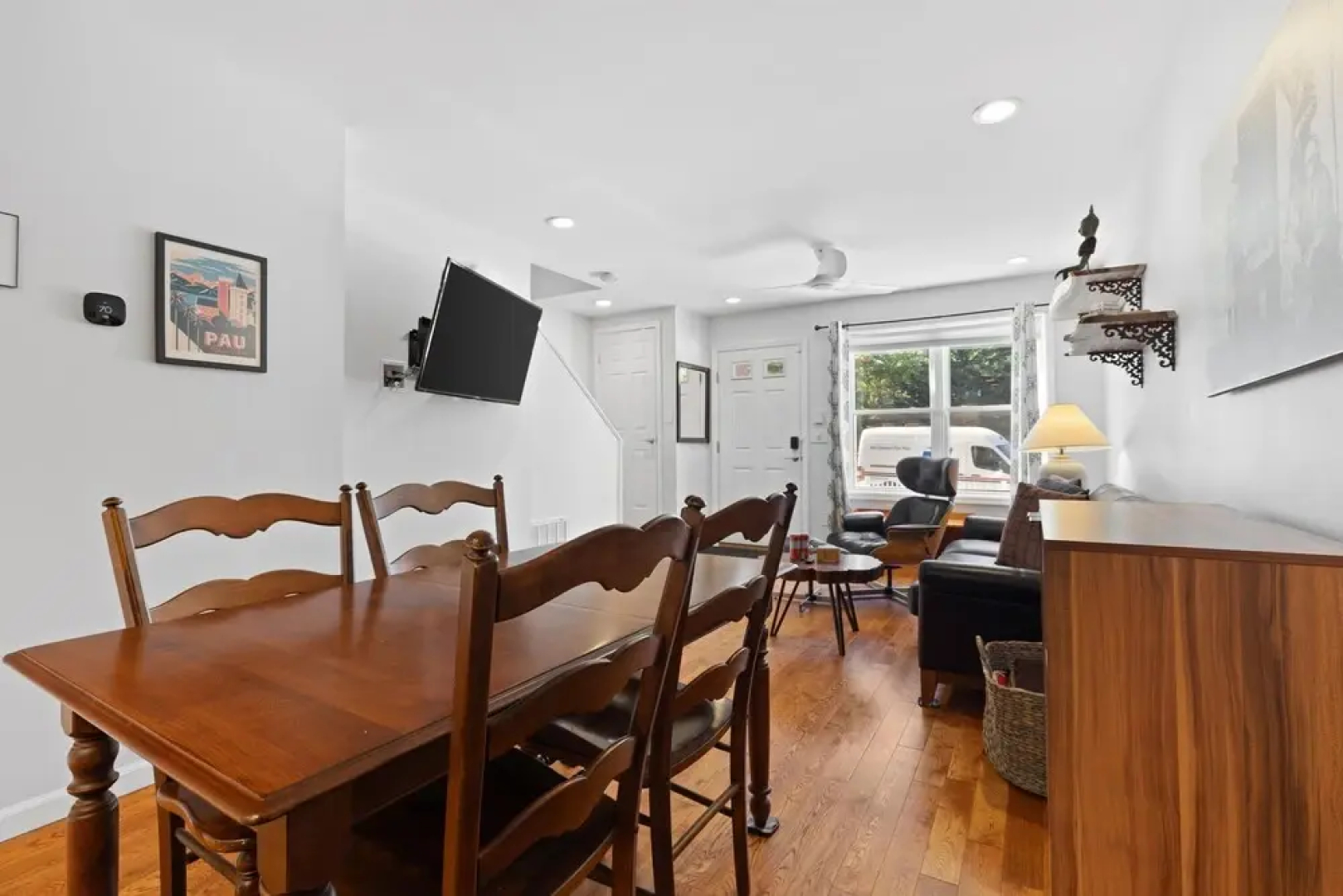 Entire 2-br Townhome Mins From Del Ray Old Town