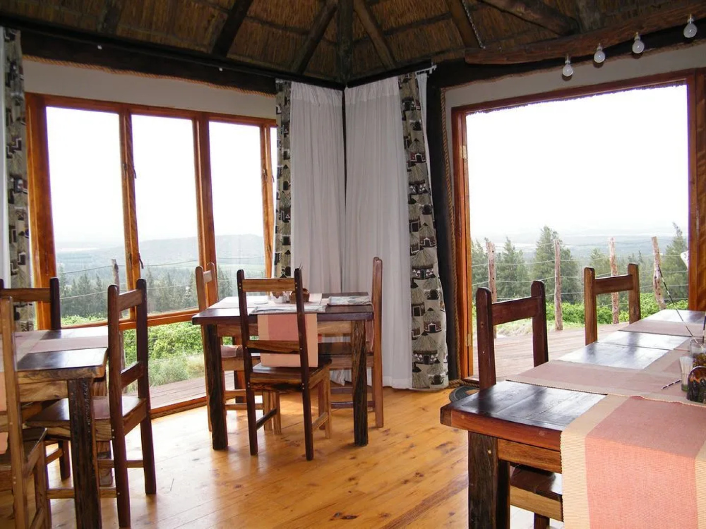 Addo Dung Beetle Guest Farm