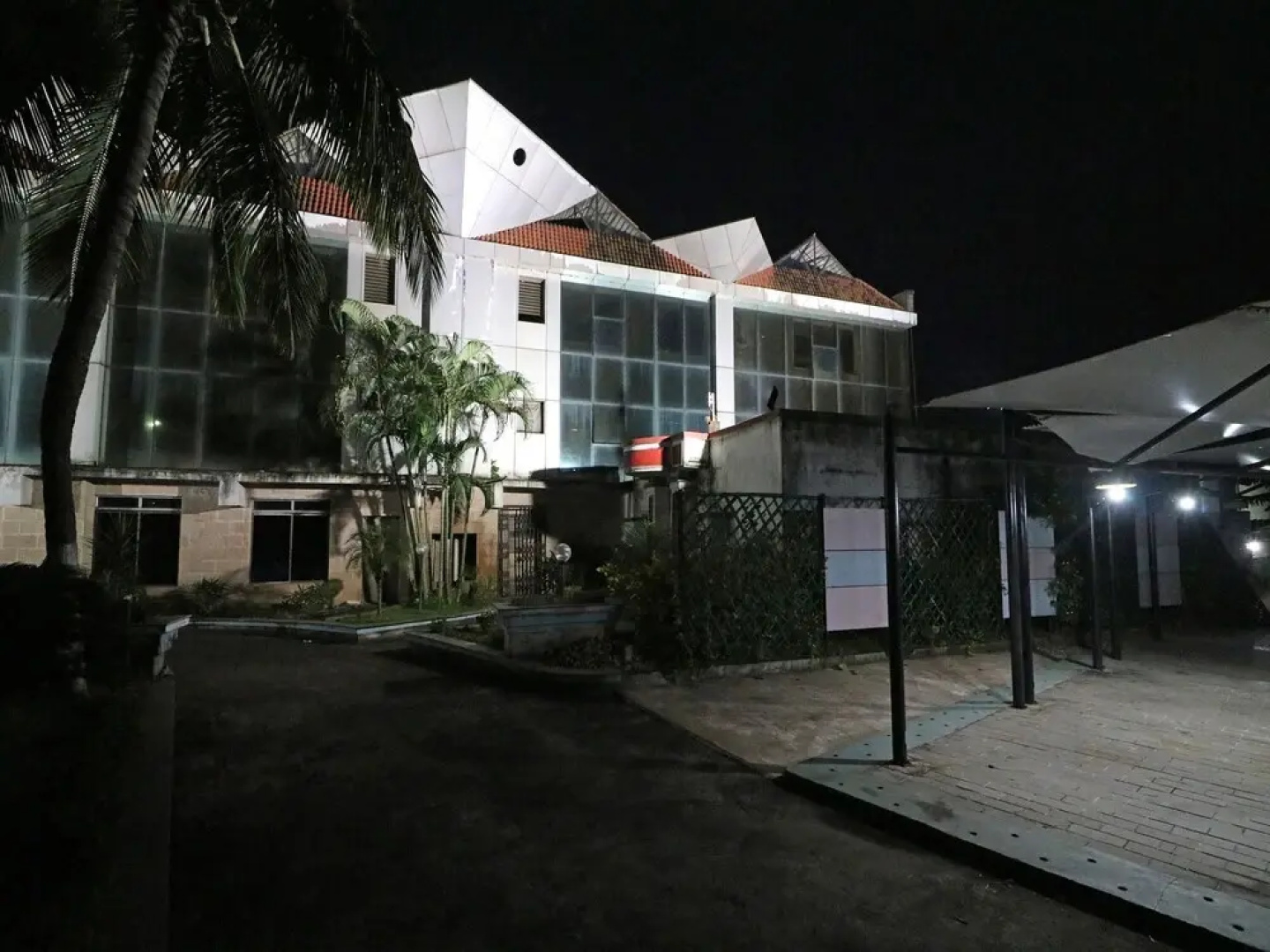Landmarc Plaza by OYO Rooms