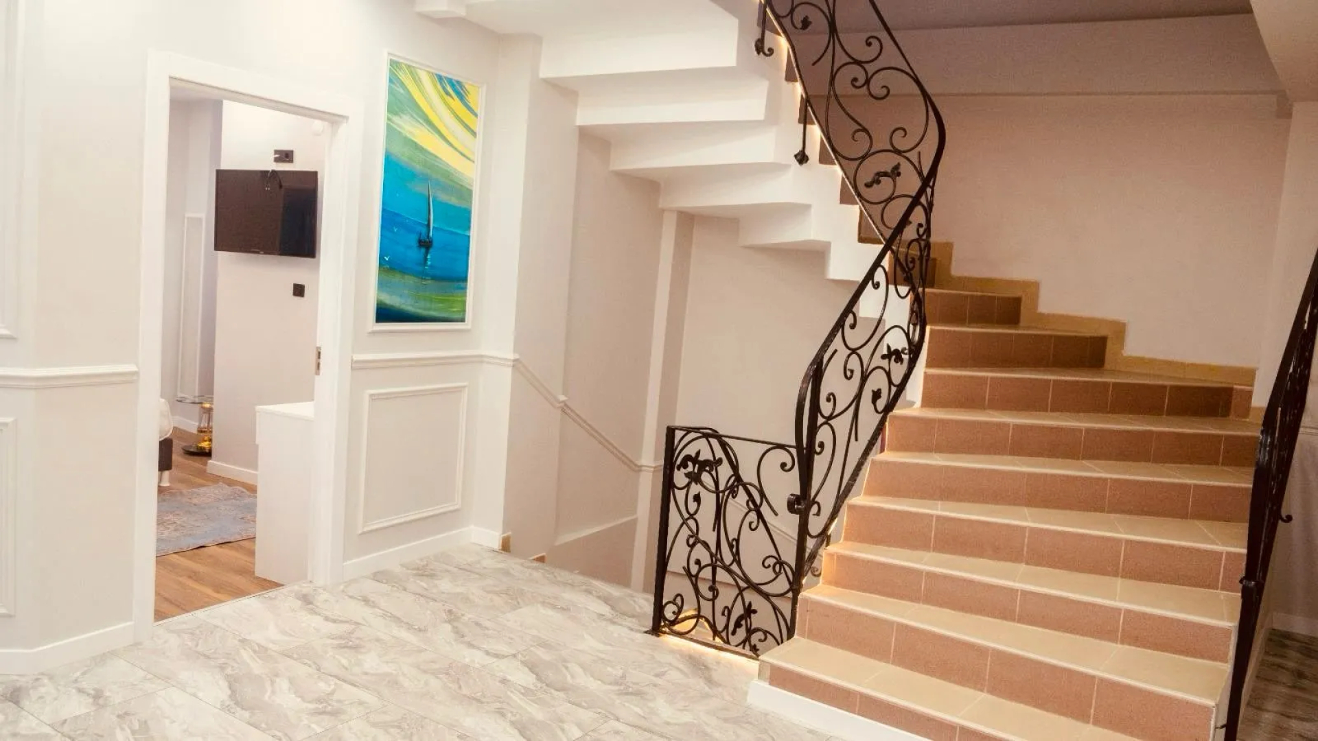 Hodegon Suite Hotel