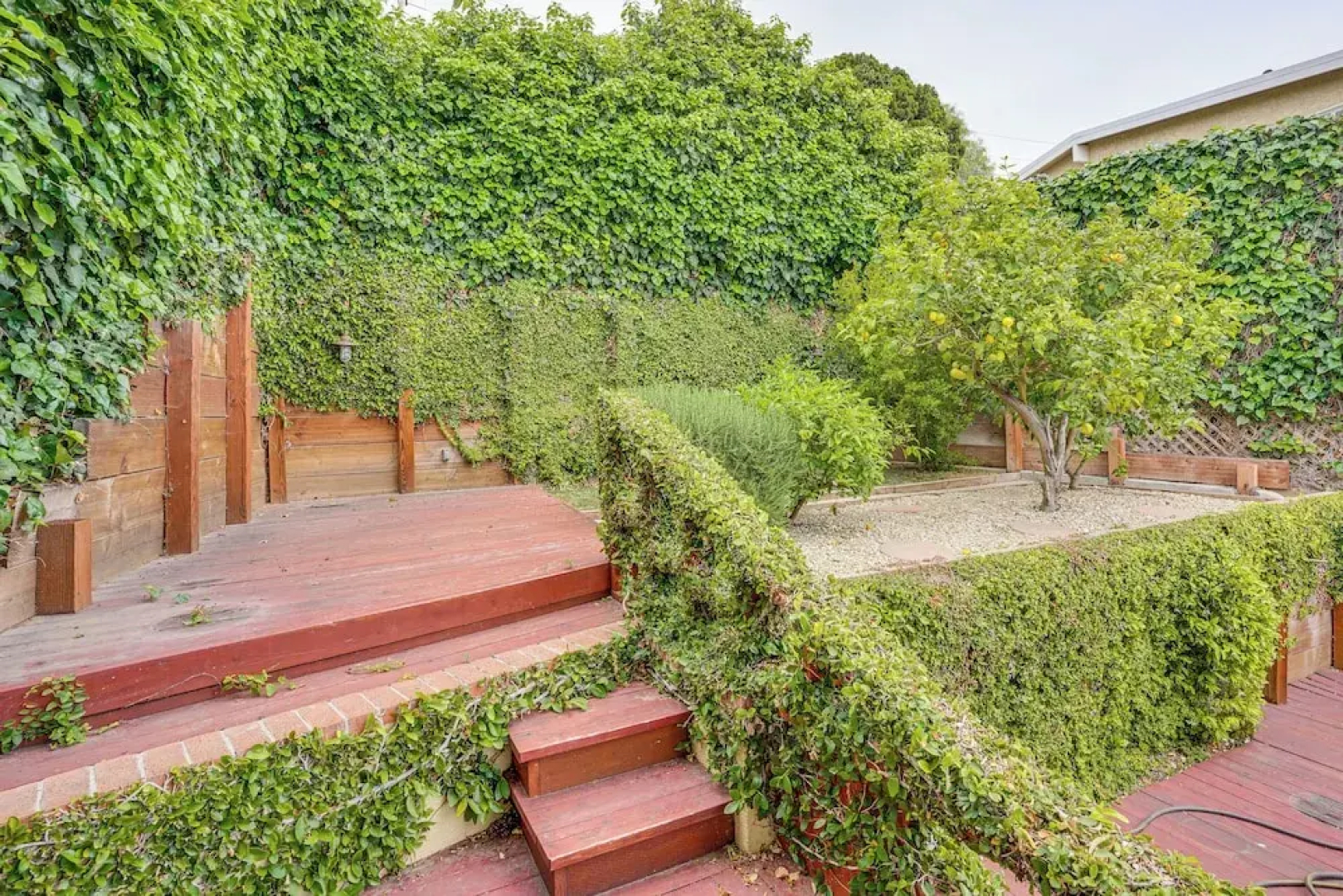 Walk to Private Beach: Rancho Palos Verdes Escape!
