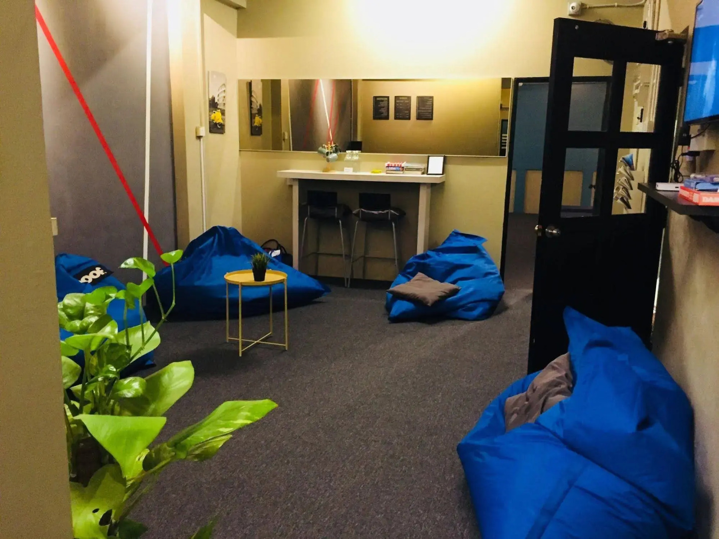 Olive Flashpackers - Hostel