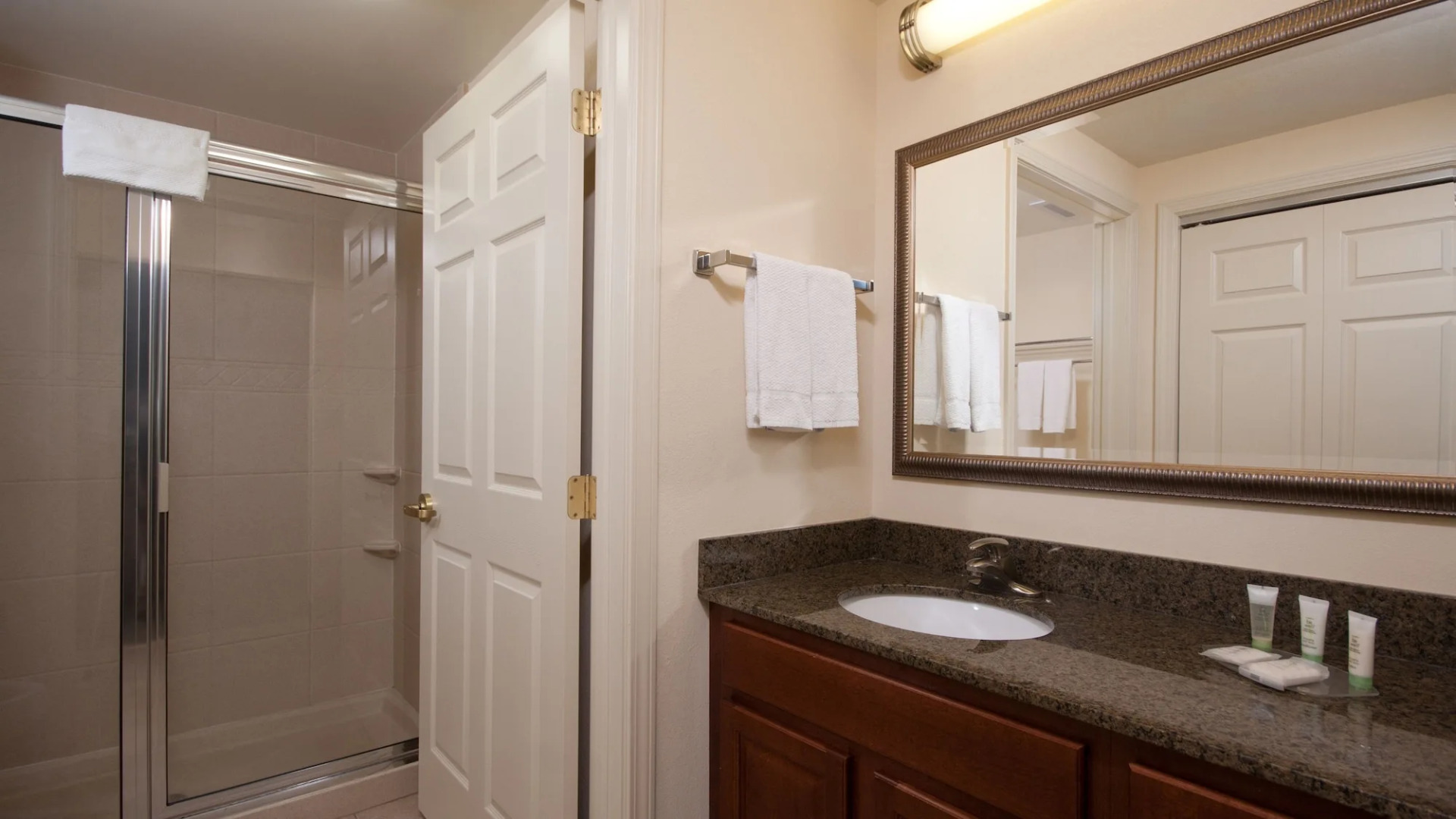 Staybridge Suites West Seneca by IHG