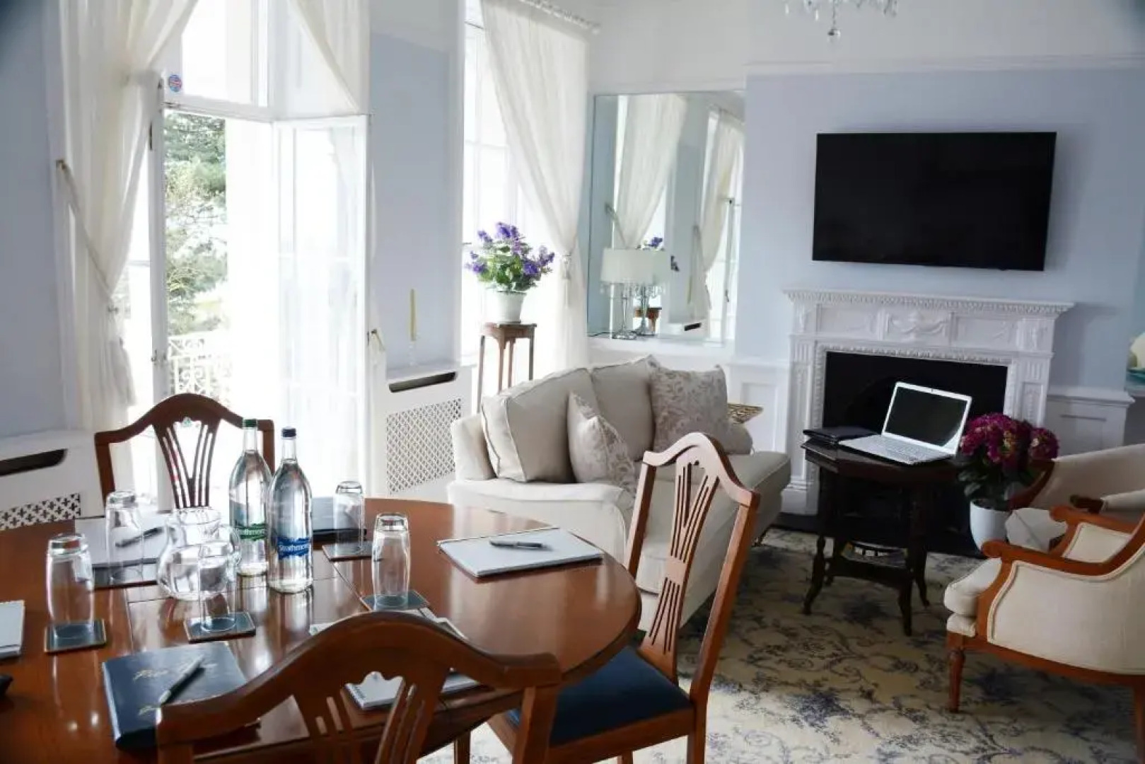 Pier View Self Catering Luxury Apartments