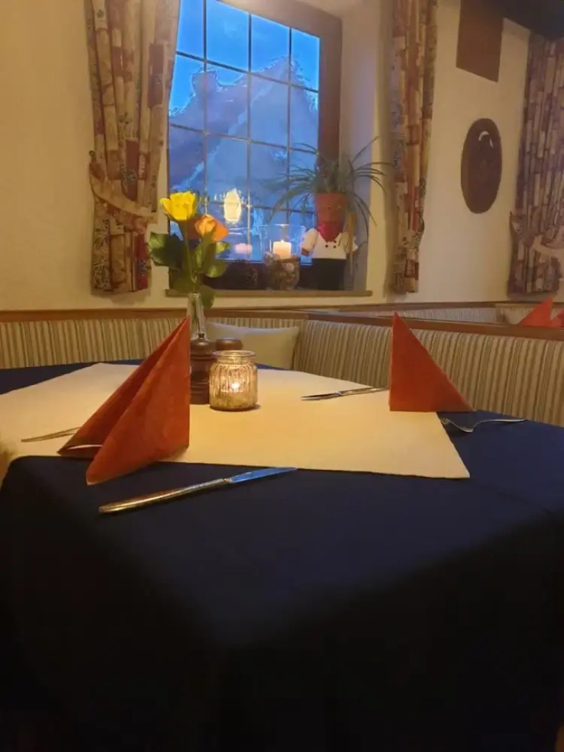 Hotel-Gasthof zum Schwan - Guest House