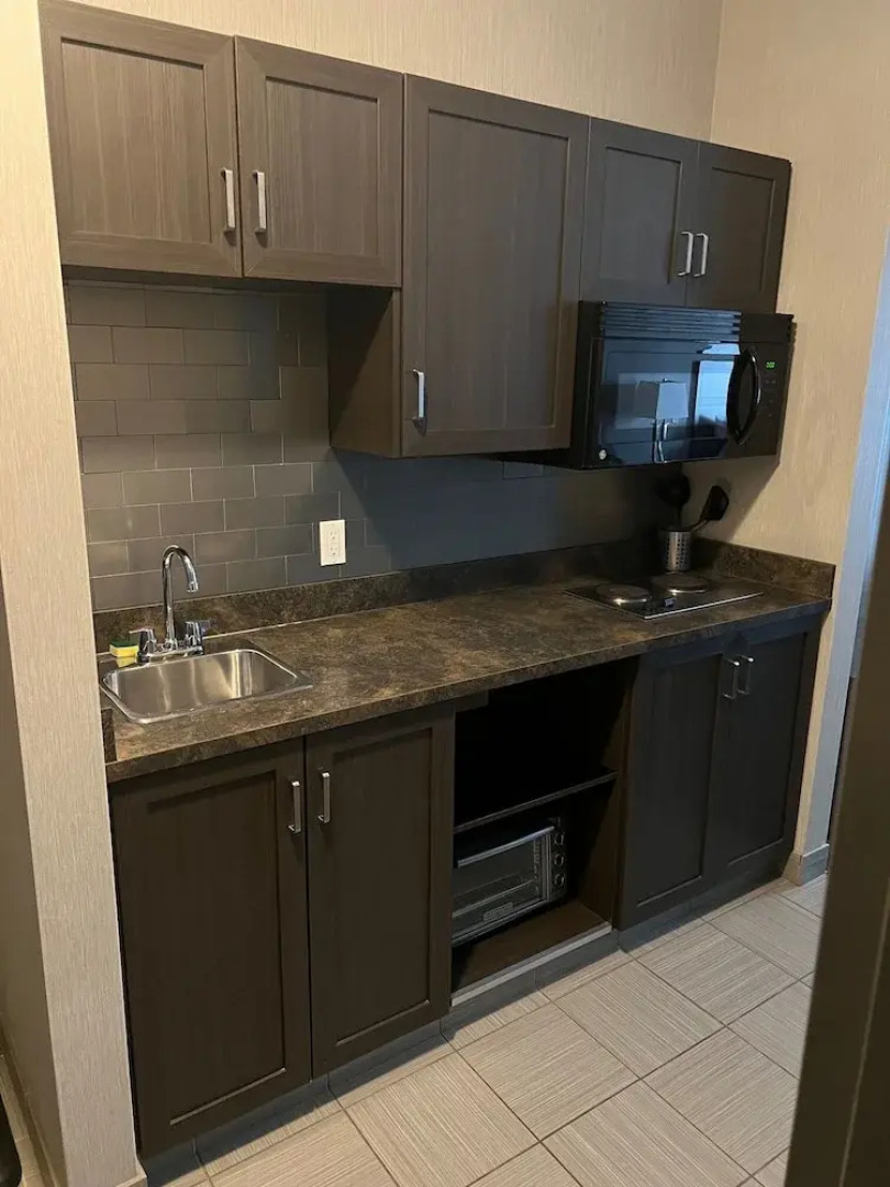 Timber Ridge Inn and Suites