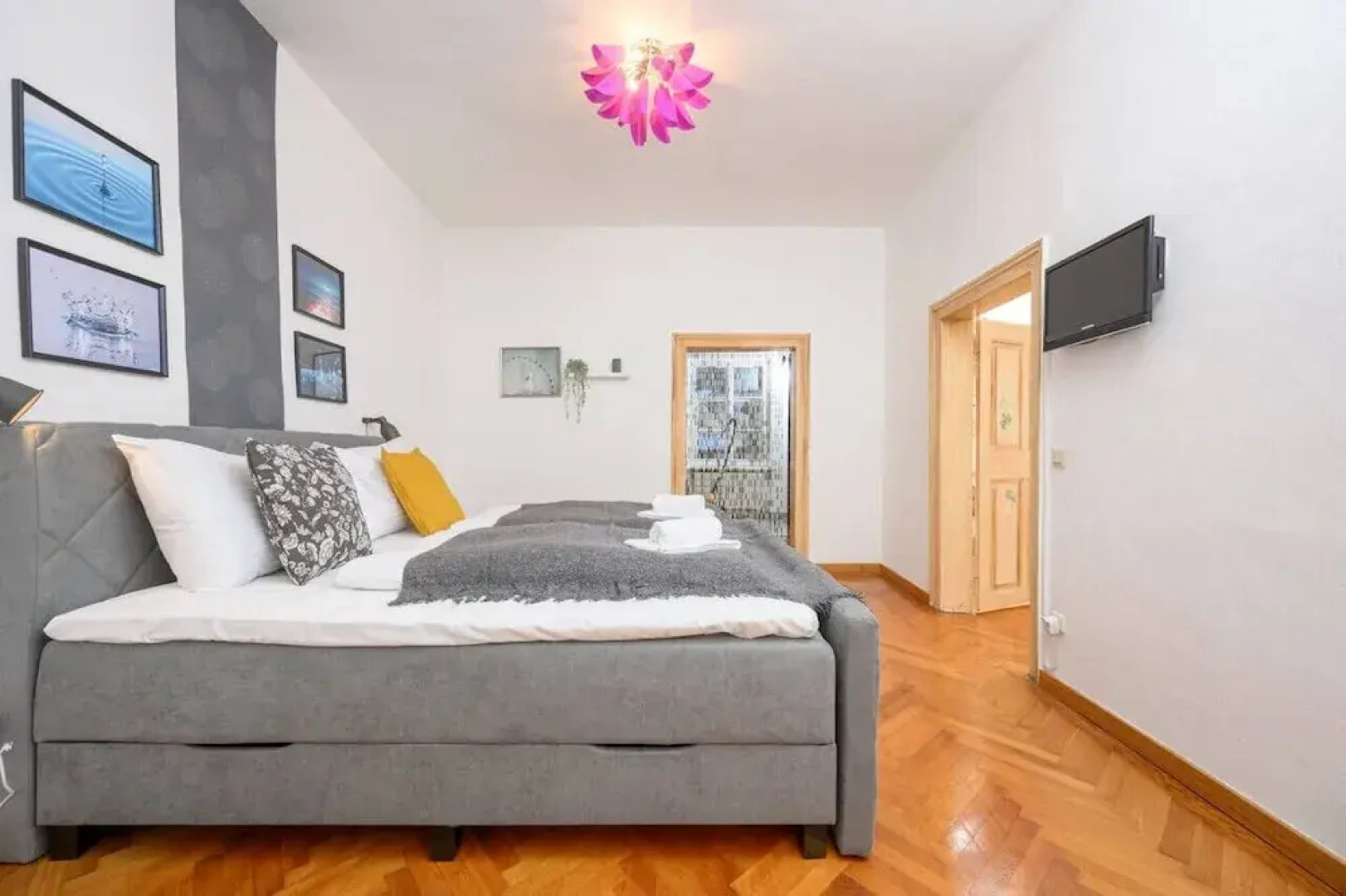 Spacious 2BR Stay for 6 Heart of Mödling