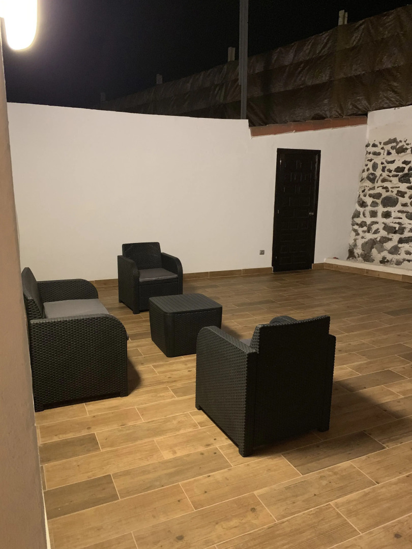 Valtisya House Pool & Airport