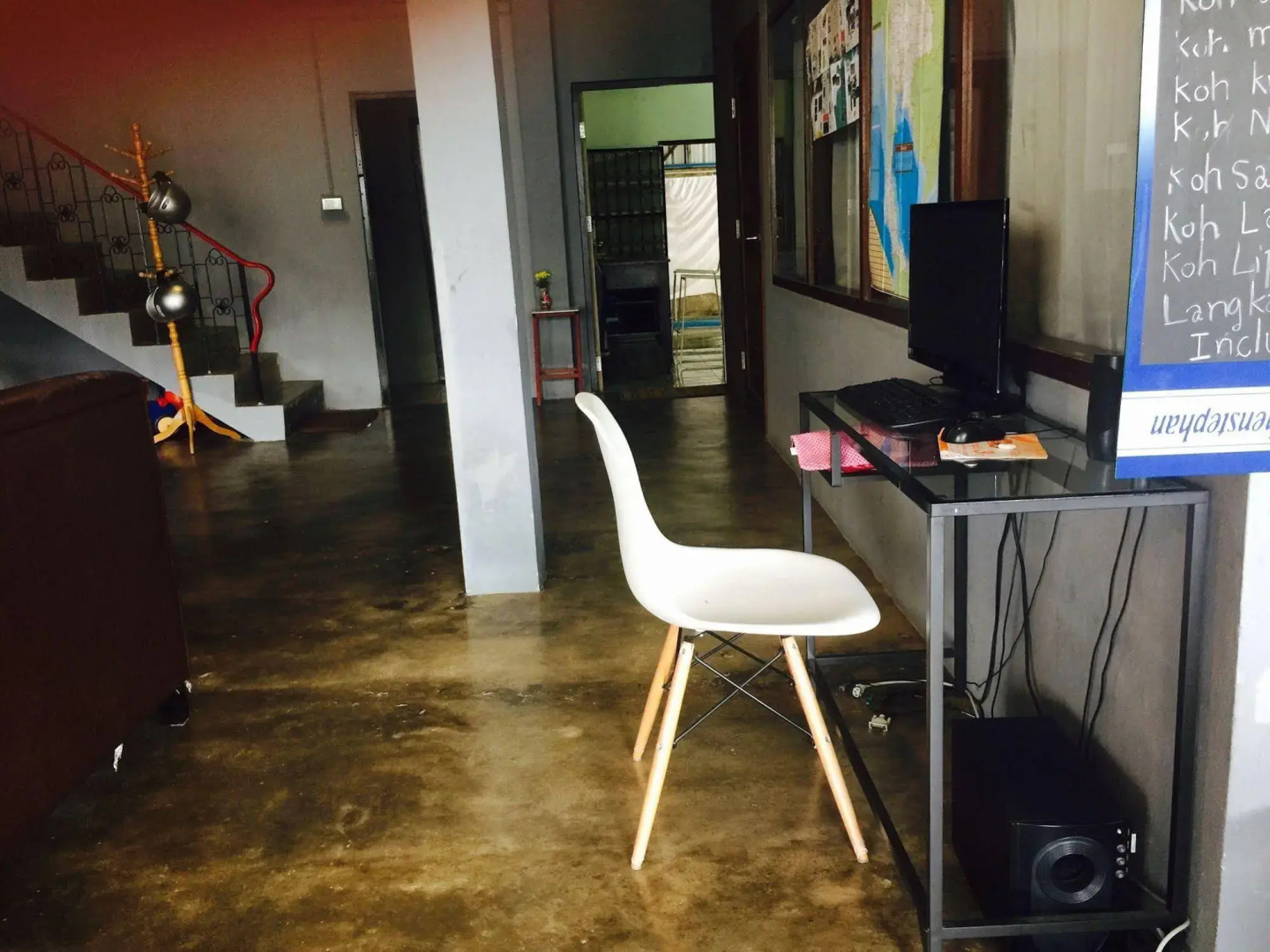 Nokhook House Trang - Hostel